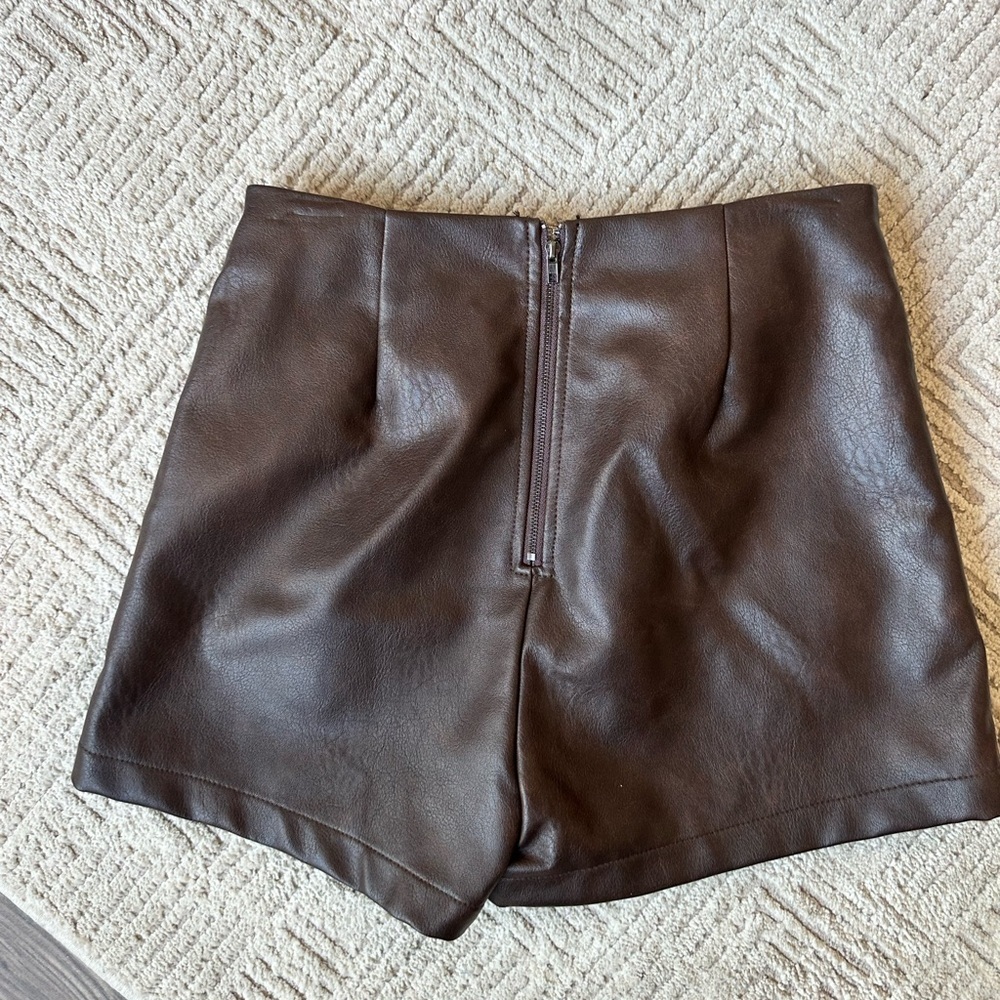 entro Diamond-Quilted Faux Leather Skort — Dark Brown - Picture 7 of 11